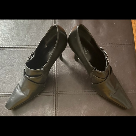 Black Franco Sarto leather booties - Picture 2 of 6